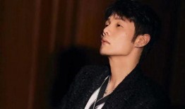 娱乐圈男明星吃瓜的是谁,娱乐圈男明星吃瓜事件揭秘